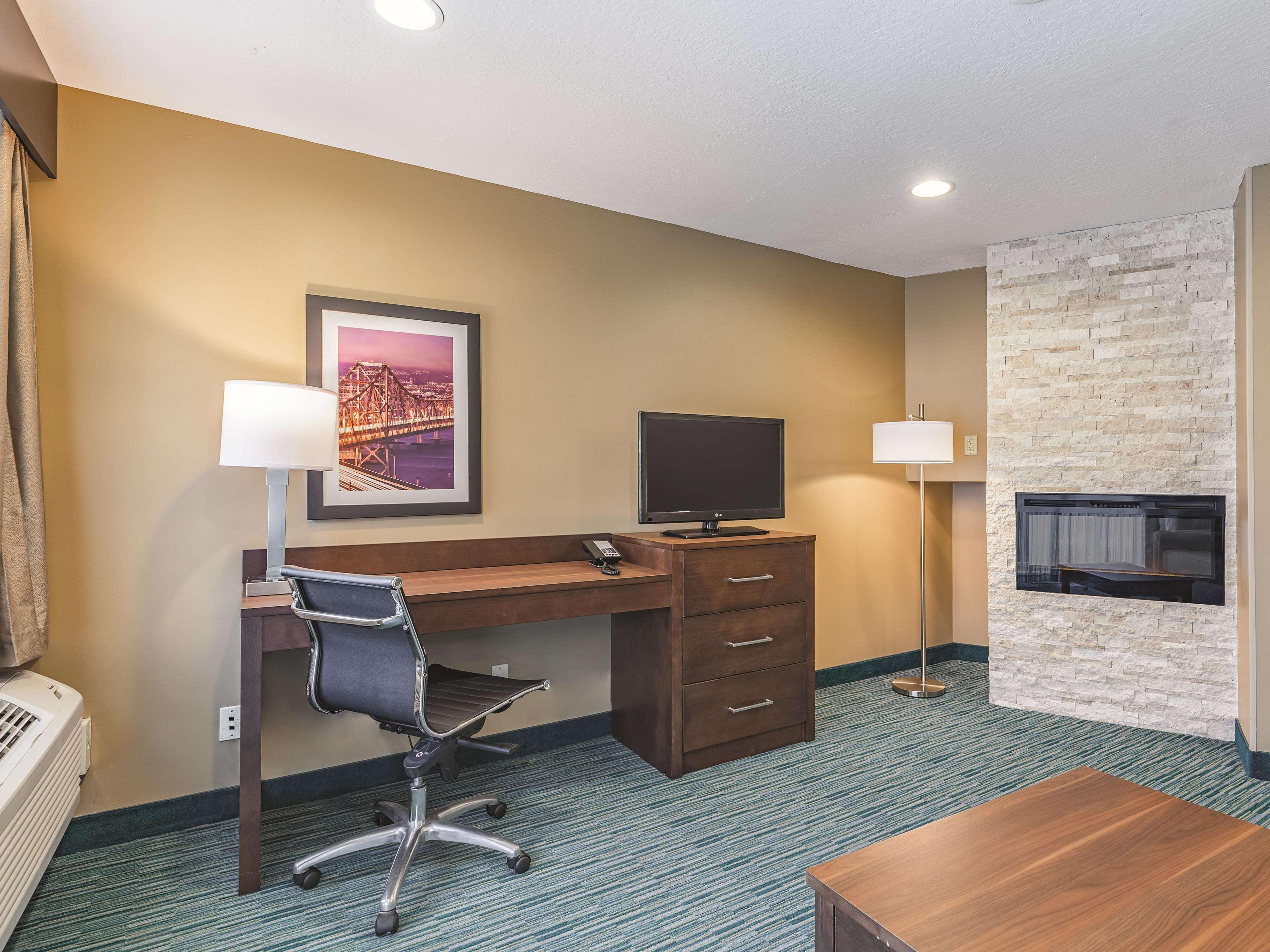 La Quinta By Wyndham San Francisco Airport West Hotel Millbrae Exterior foto